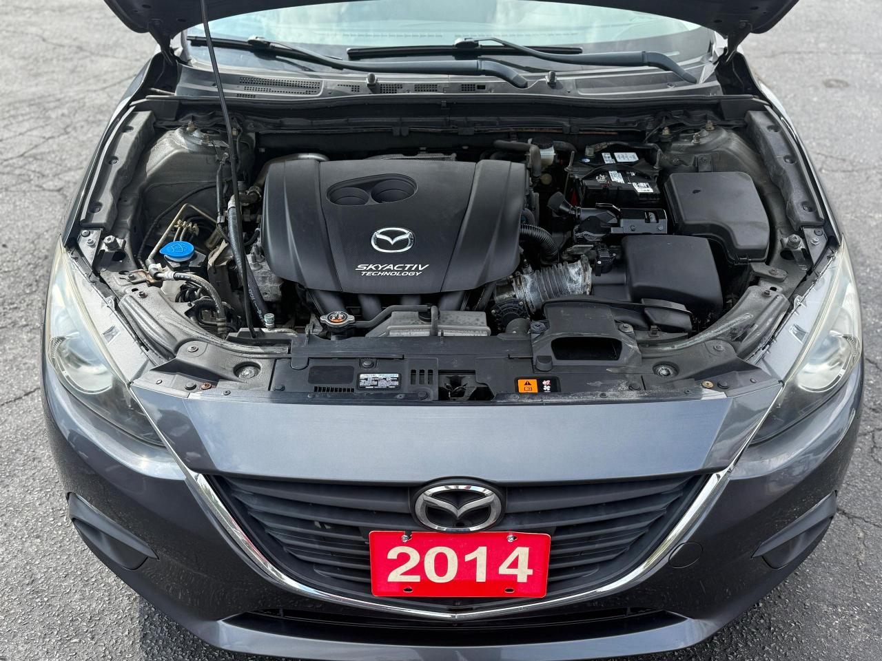 2014 Mazda MAZDA3 GS-SKY - Photo #6