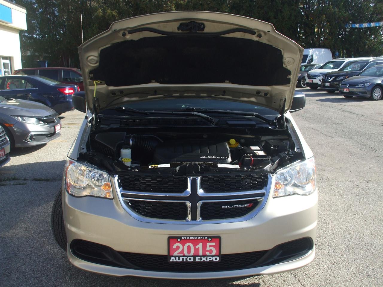2015 Dodge Grand Caravan Wheelchair accessible,BraunAbility,Certified,SE - Photo #23