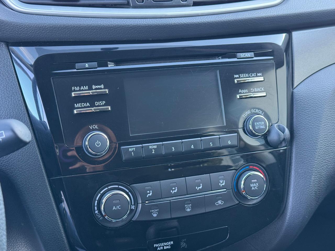 2016 Nissan Rogue S **DEALER SERVICED** - Photo #22