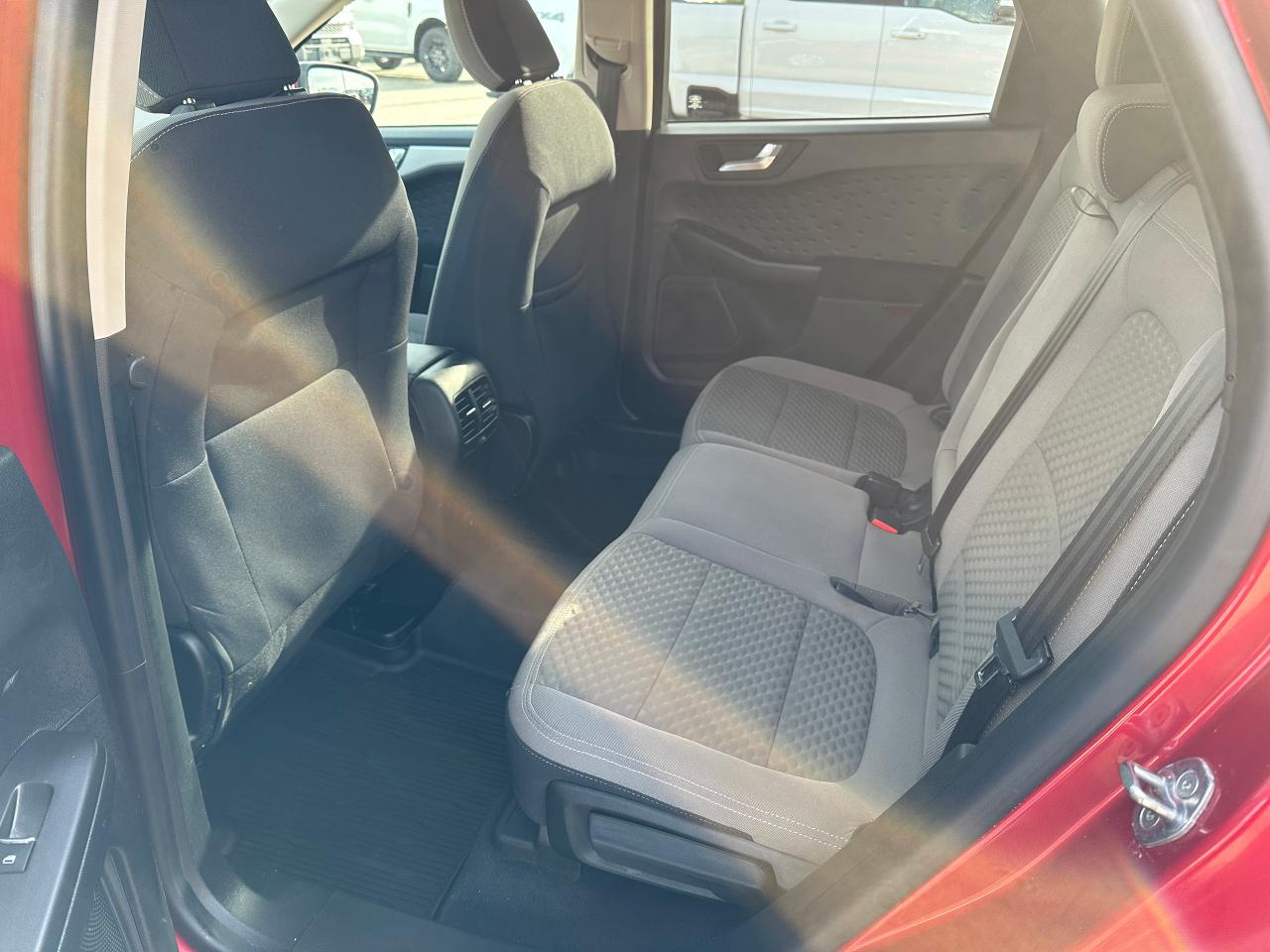 2020 Ford Escape SE AWD Photo5