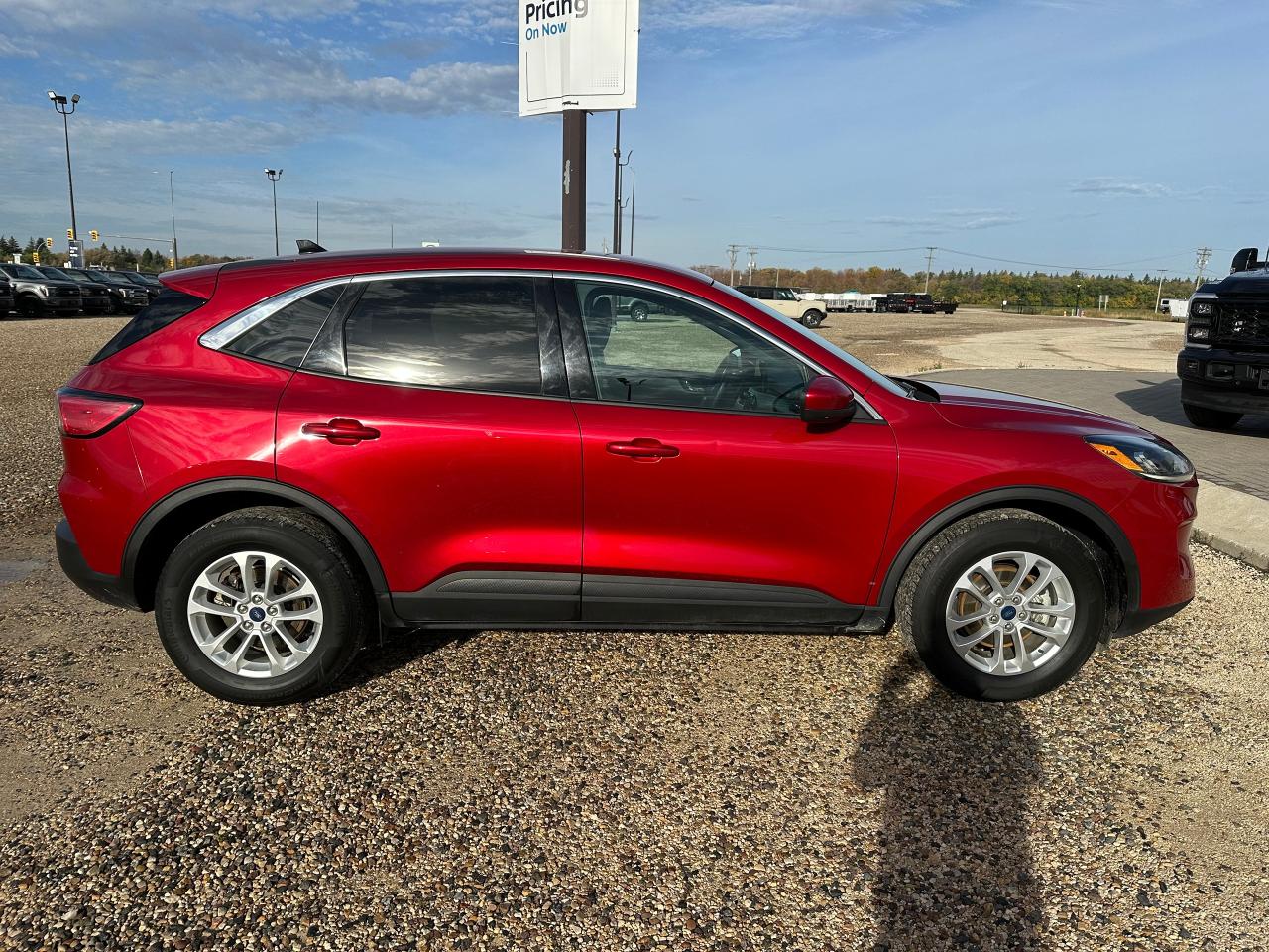 2020 Ford Escape SE AWD Photo1