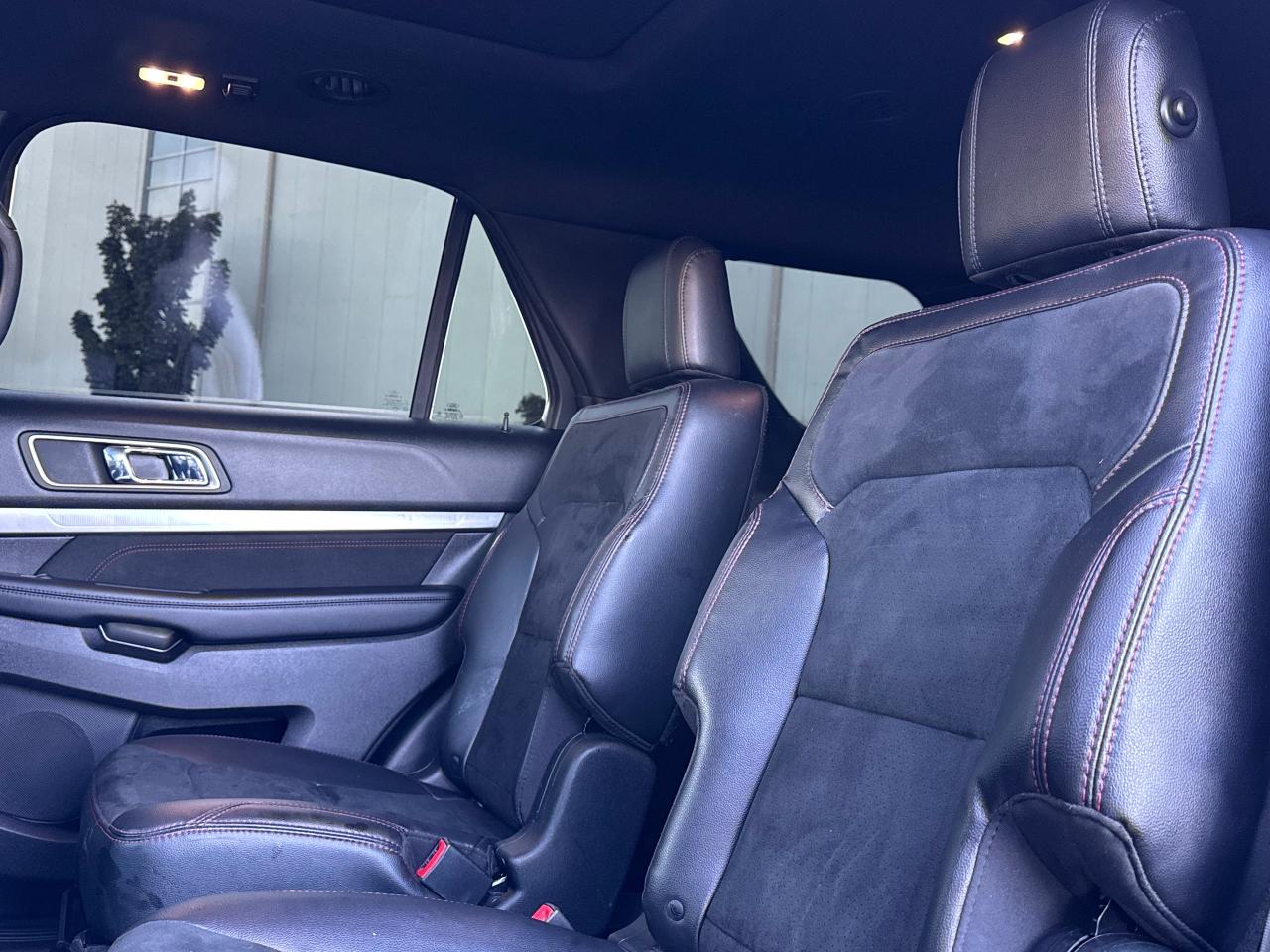 2019 Ford Explorer XLT **6 SEATER** - Photo #31