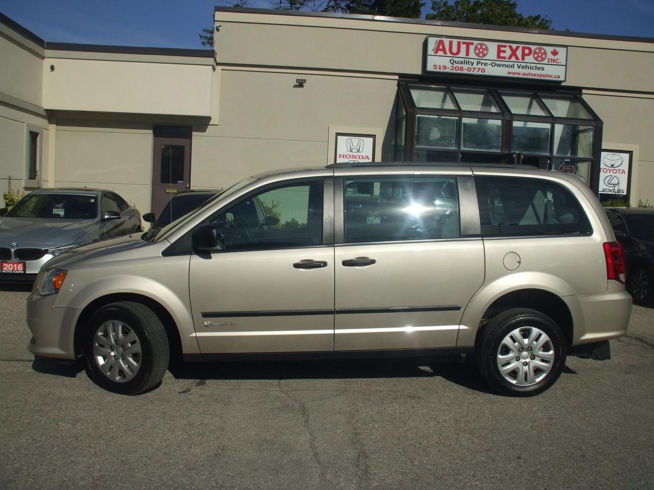2015 Dodge Grand Caravan Wheelchair accessible,BraunAbility,Certified,SE