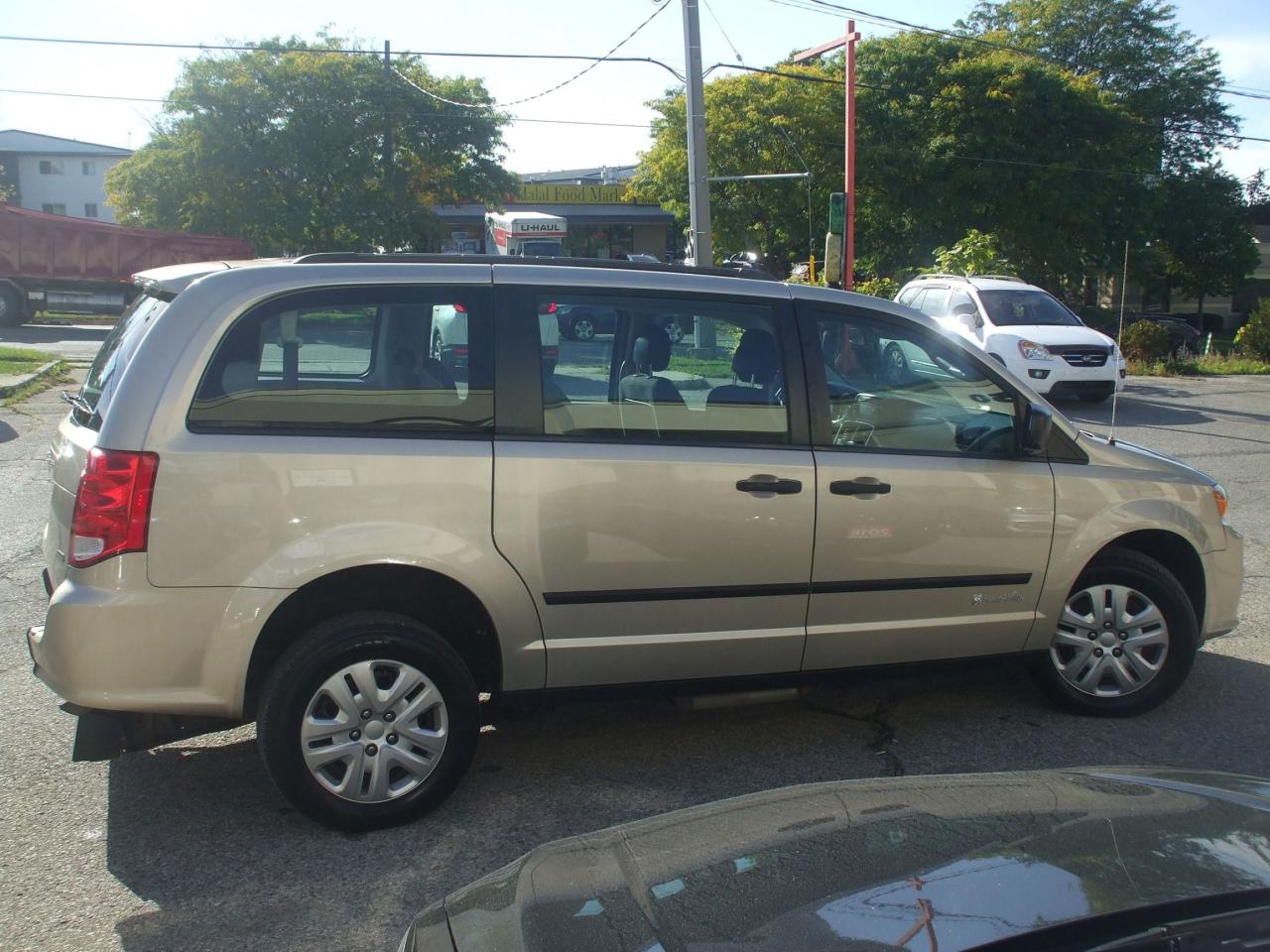 2015 Dodge Grand Caravan Wheelchair accessible,BraunAbility,Certified,SE