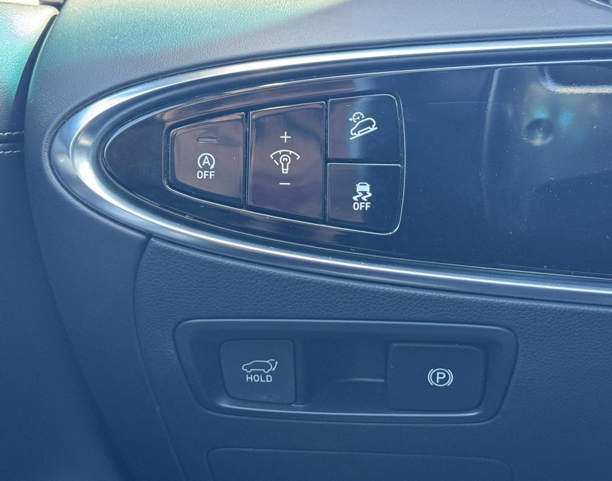 2023 Genesis GV70 2.5T Advanced AWD Photo