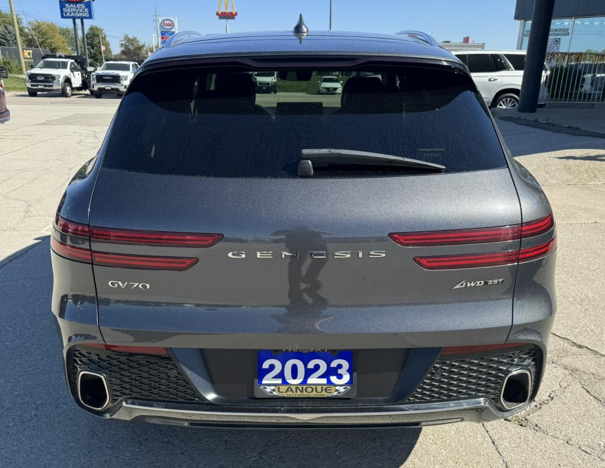 2023 Genesis GV70 2.5T Advanced AWD Photo