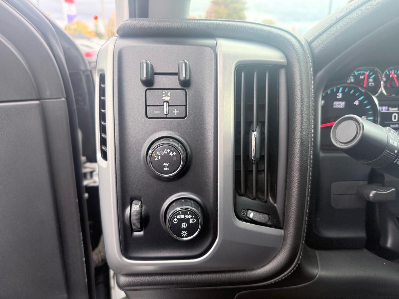 2018 GMC Sierra 1500 SLT Photo56