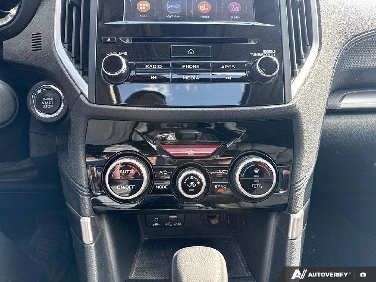 2020 Subaru Forester TOURING / PANO ROOF / HTD SEATS / BLINDSPOT / AWD - Photo #17