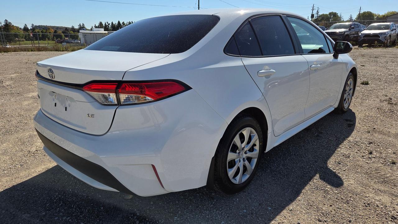 2022 Toyota Corolla LE - Photo #5