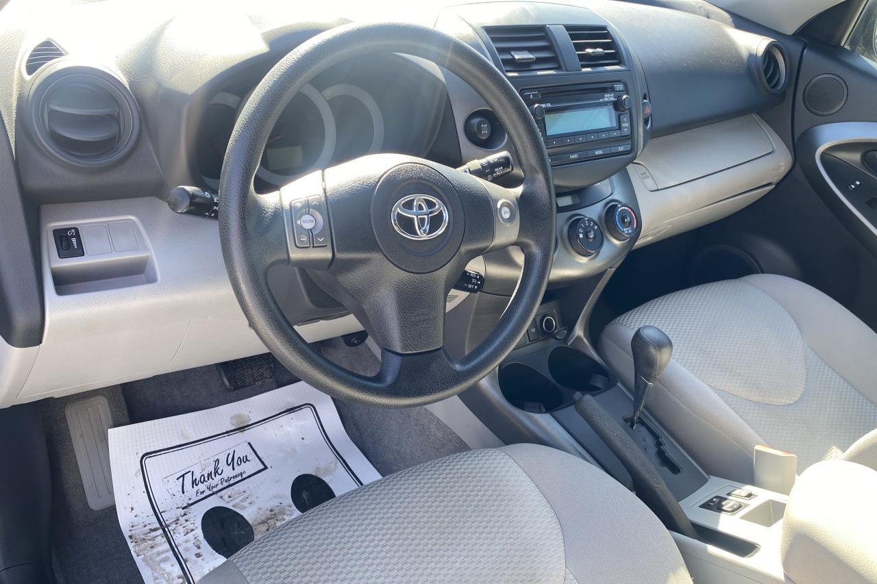 2012 Toyota RAV4 BASE - Photo #15