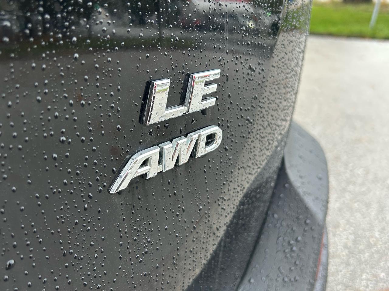 2014 Toyota RAV4 LE - Photo #13