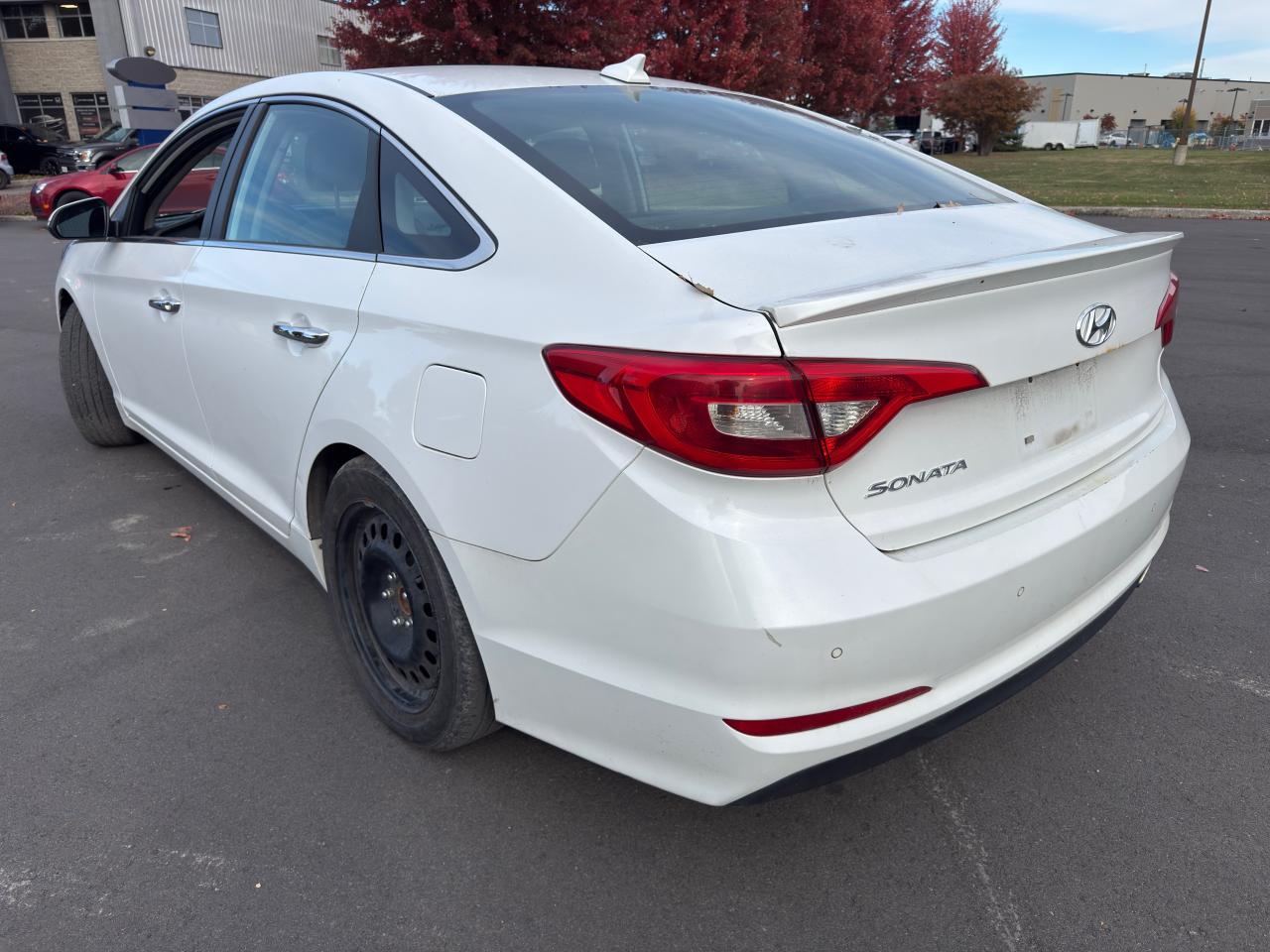 2016 Hyundai Sonata 4dr Sdn 2.4L Auto GLS Photo3