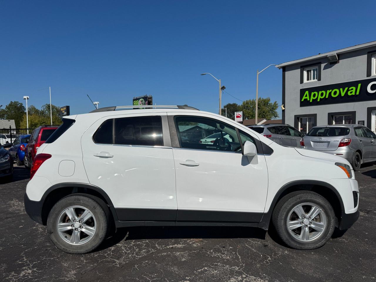 2016 Chevrolet Trax AWD LT | NO ACCIDENTS | CERTIFIED - Photo #4