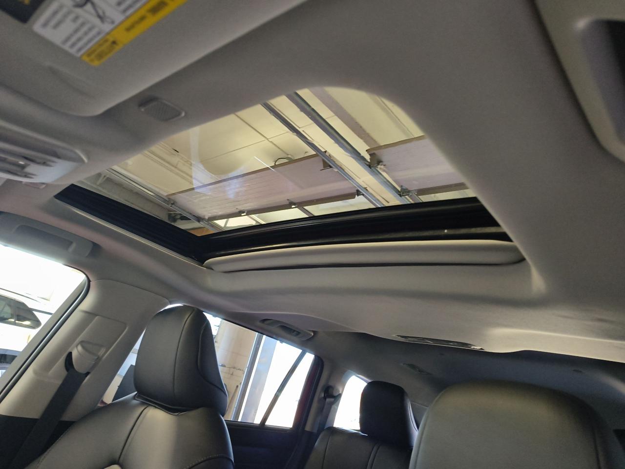 2024 Toyota Highlander XLE Photo0
