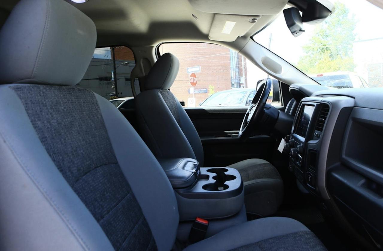 2019 RAM 1500 Classic EXPRESS Photo