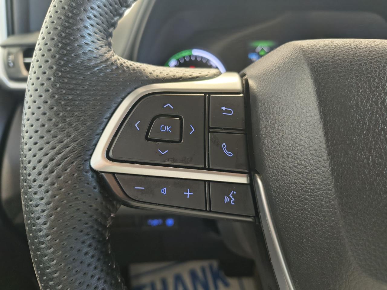 2023 Toyota Sienna XSE AWD Photo0