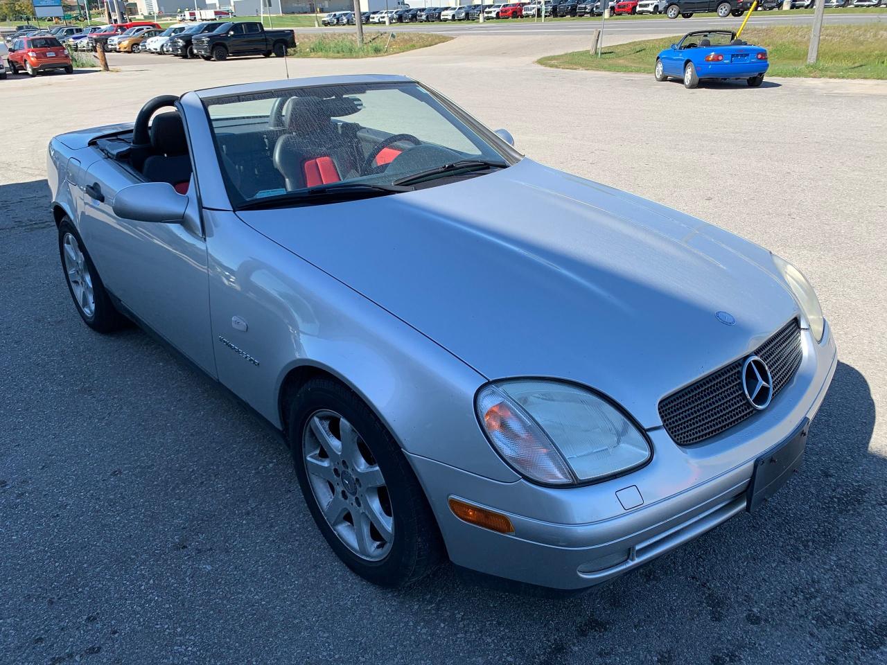 2000 Mercedes-Benz SLK  - Photo #3