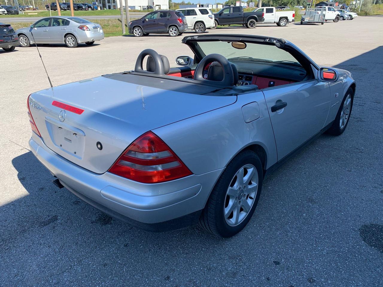 2000 Mercedes-Benz SLK  - Photo #4