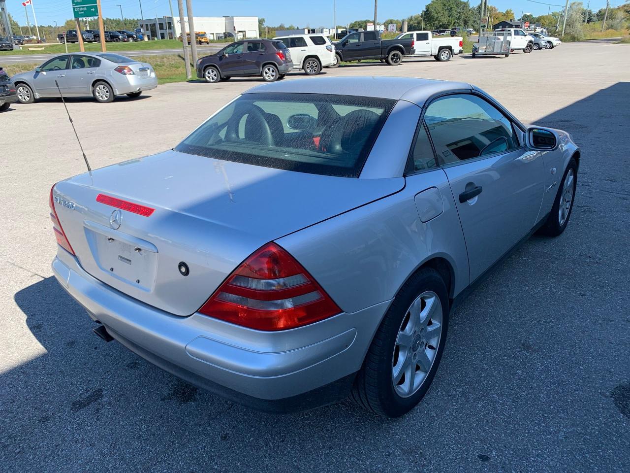 2000 Mercedes-Benz SLK  - Photo #11