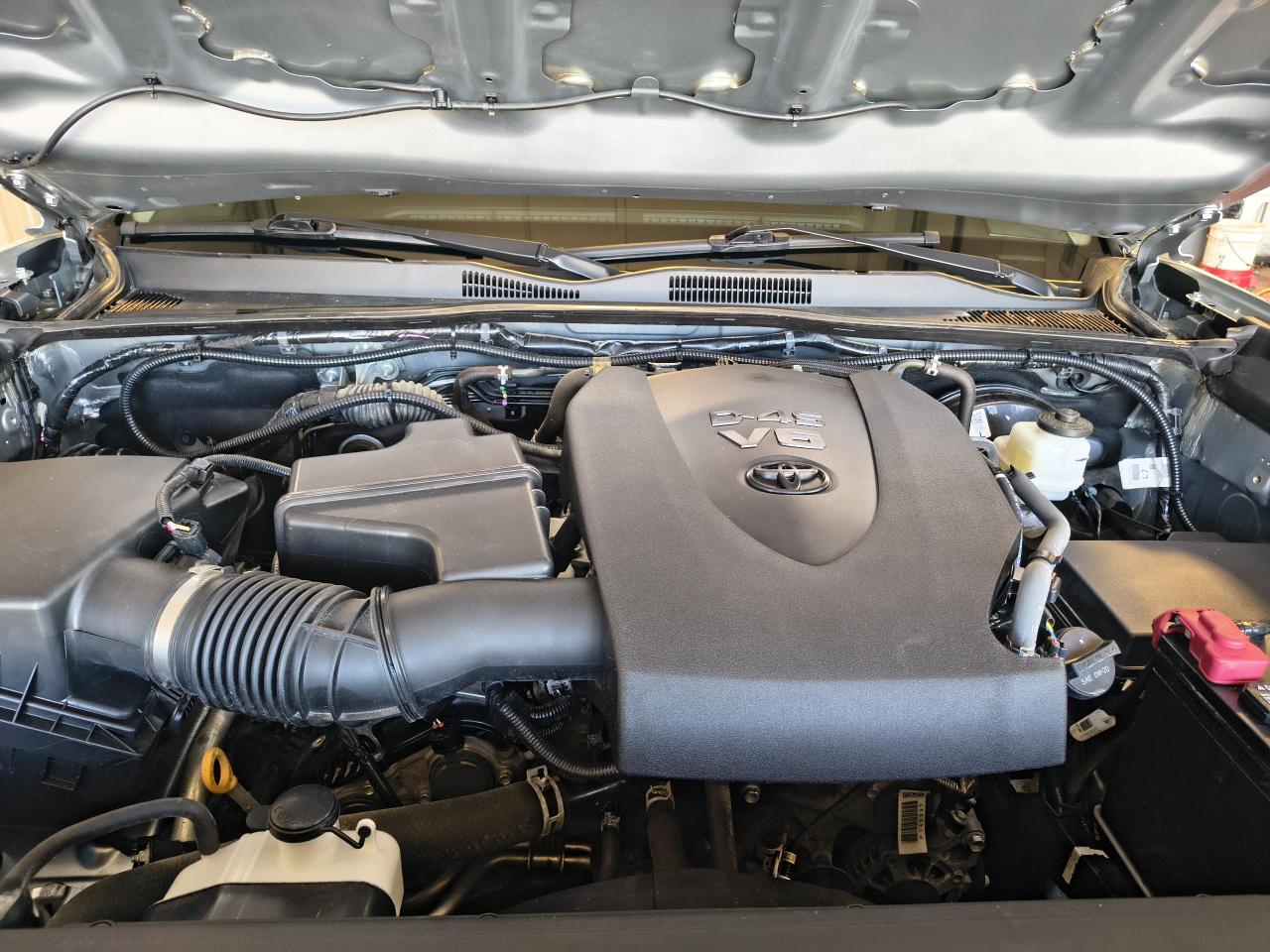 2022 Toyota Tacoma 4x4 Double Cab Auto Photo0