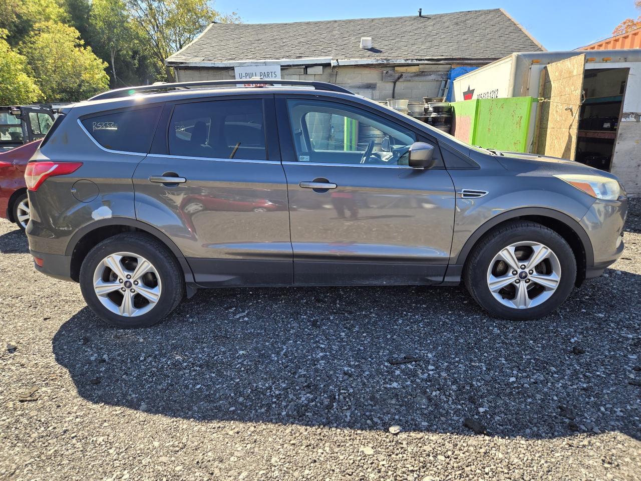2013 Ford Escape SE - Photo #4