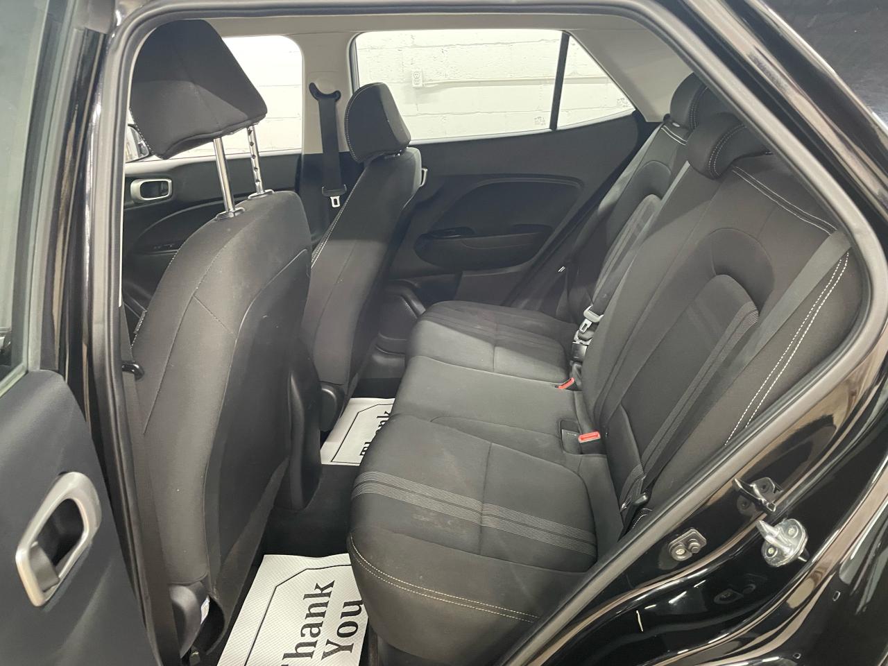 2021 Hyundai Venue PREFERRED Photo9