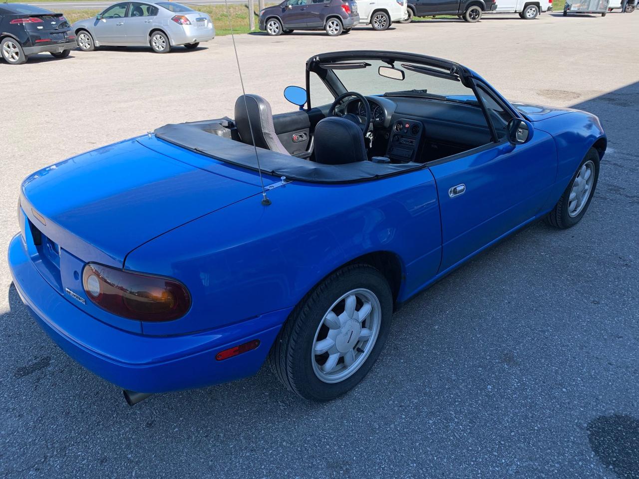 1990 Mazda Miata MX-5  Photo3