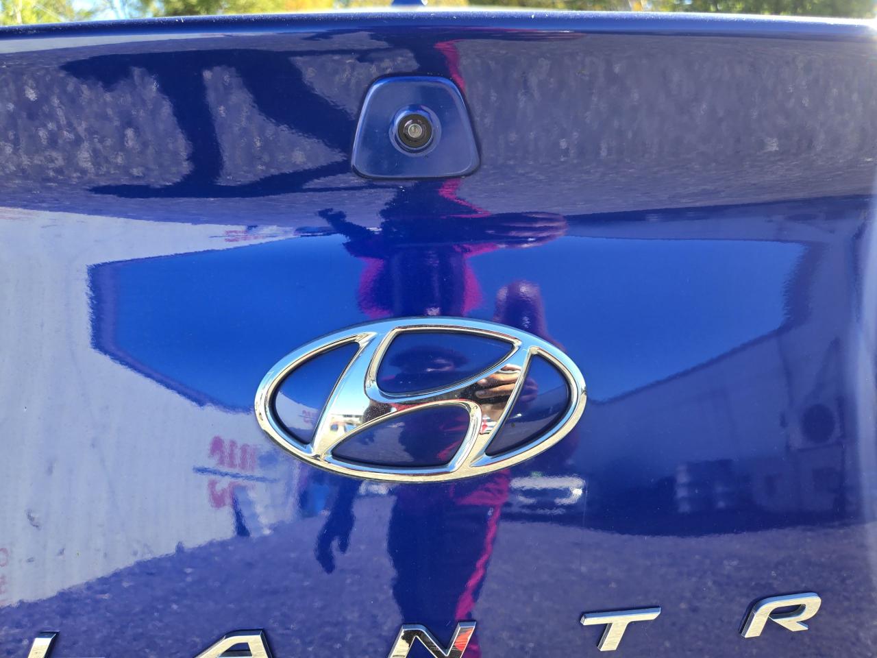 2020 Hyundai Elantra Preferred - Photo #7