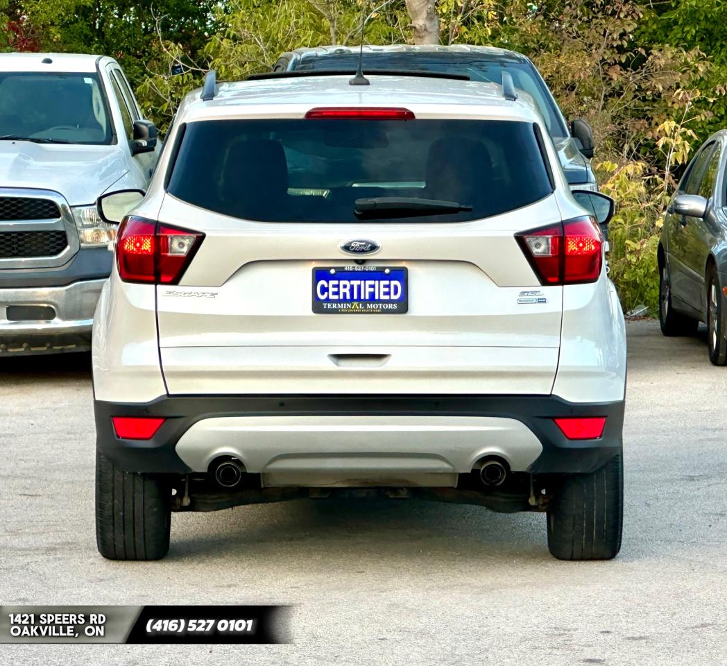 2019 Ford Escape SEL - Photo #6