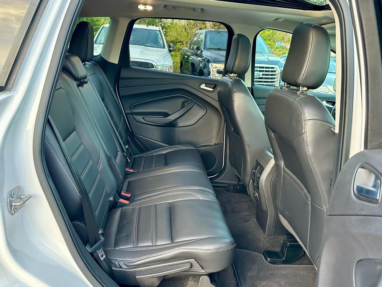 2019 Ford Escape SEL - Photo #13