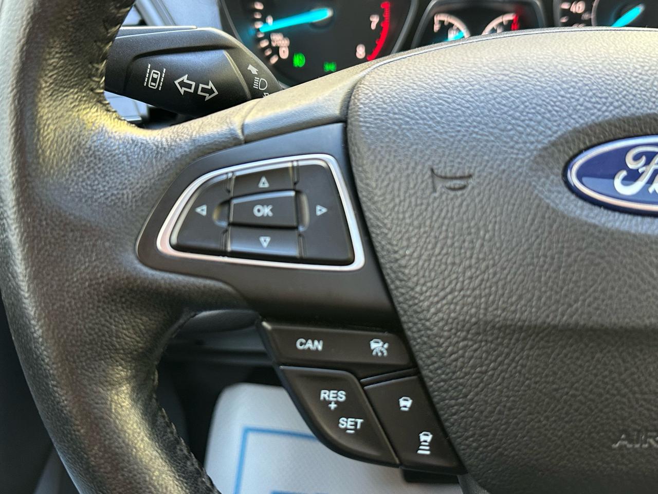 2019 Ford Escape SEL - Photo #26