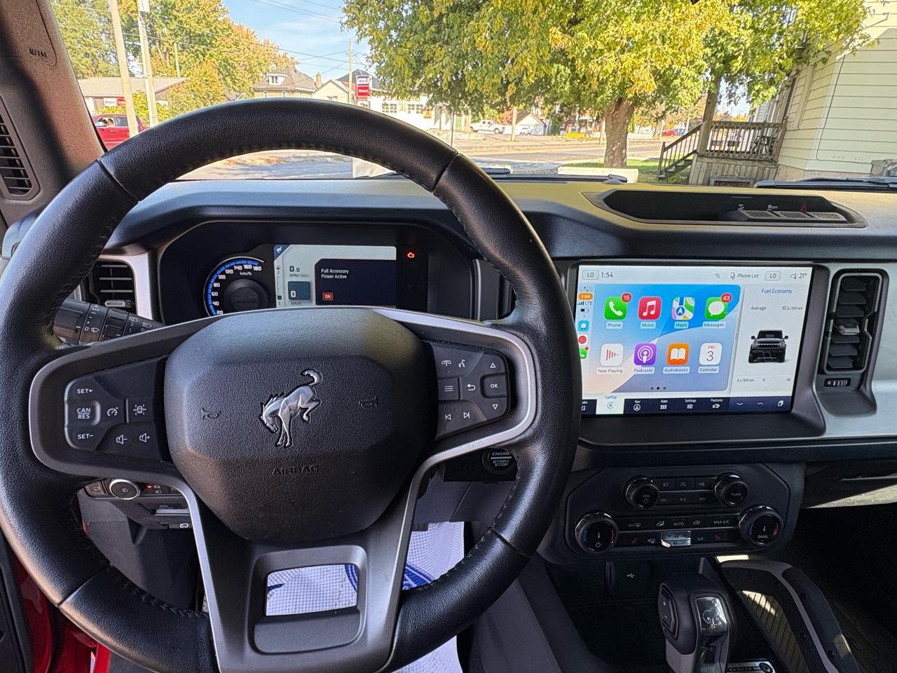 2022 Ford Bronco Outer Banks - Photo #5