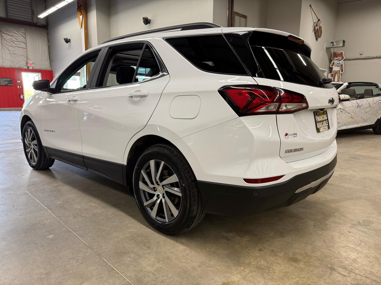 2022 Chevrolet Equinox LT - Photo #4