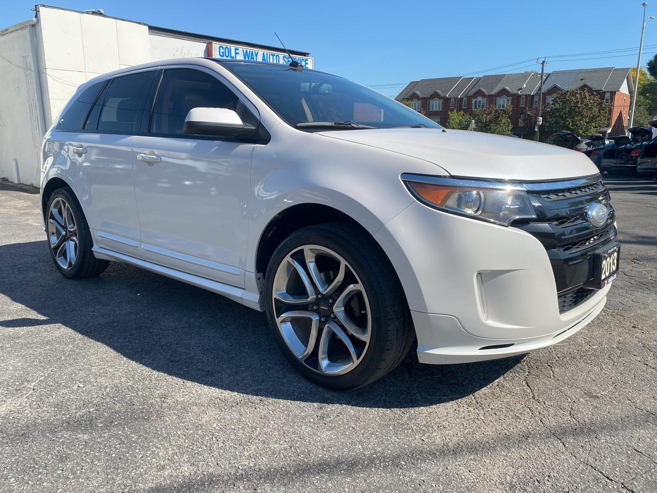2013 Ford Edge 1Owner/Sport/AWD/Leather/PanoRoof/Navi - Photo #4