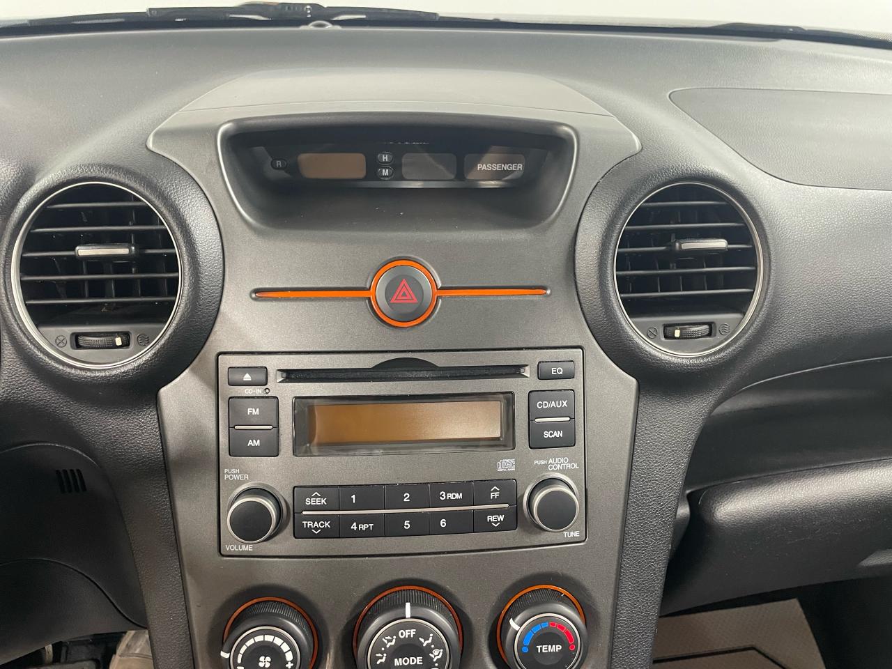 2008 Kia Rondo EX Photo37