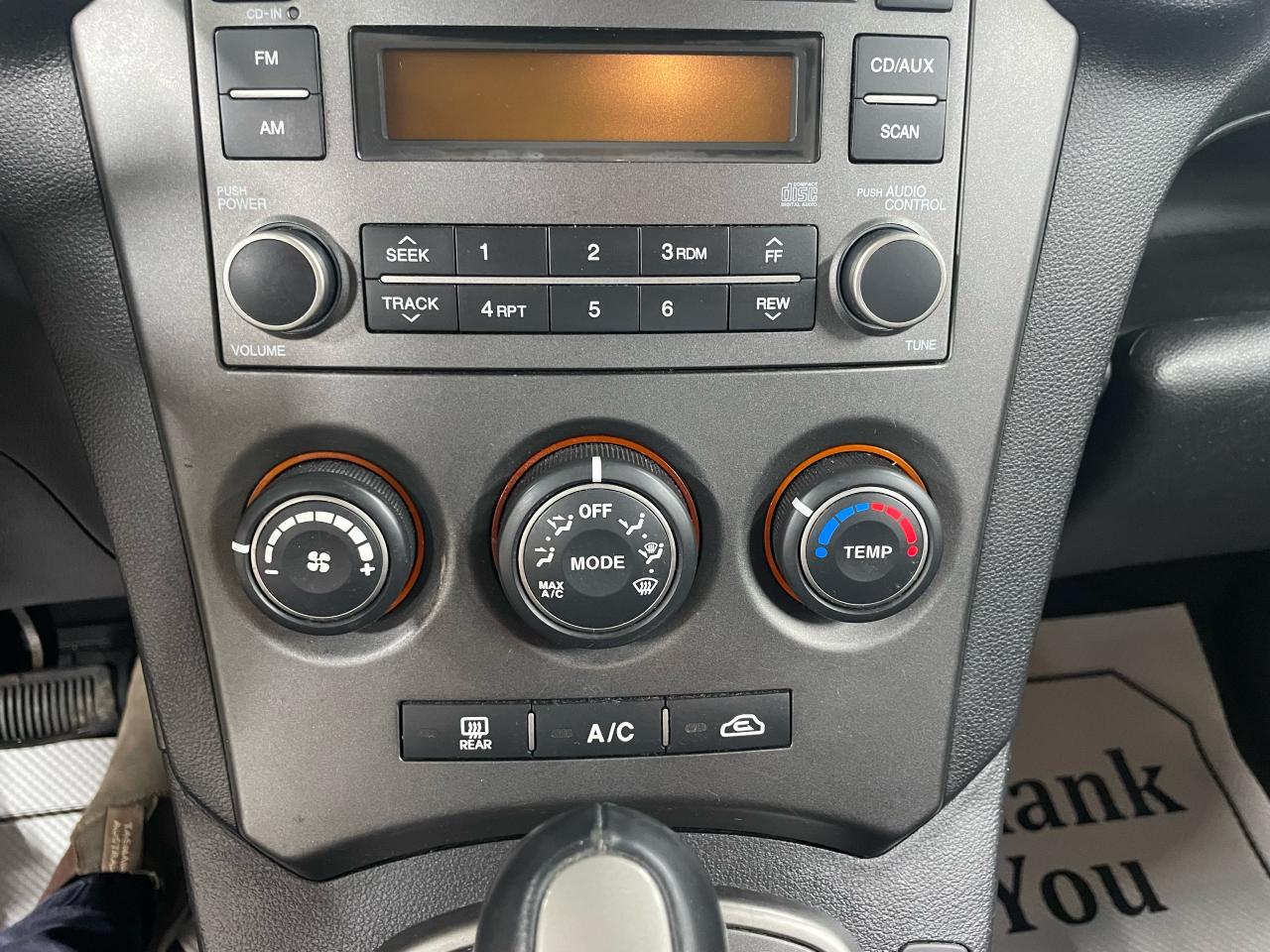 2008 Kia Rondo EX Photo38