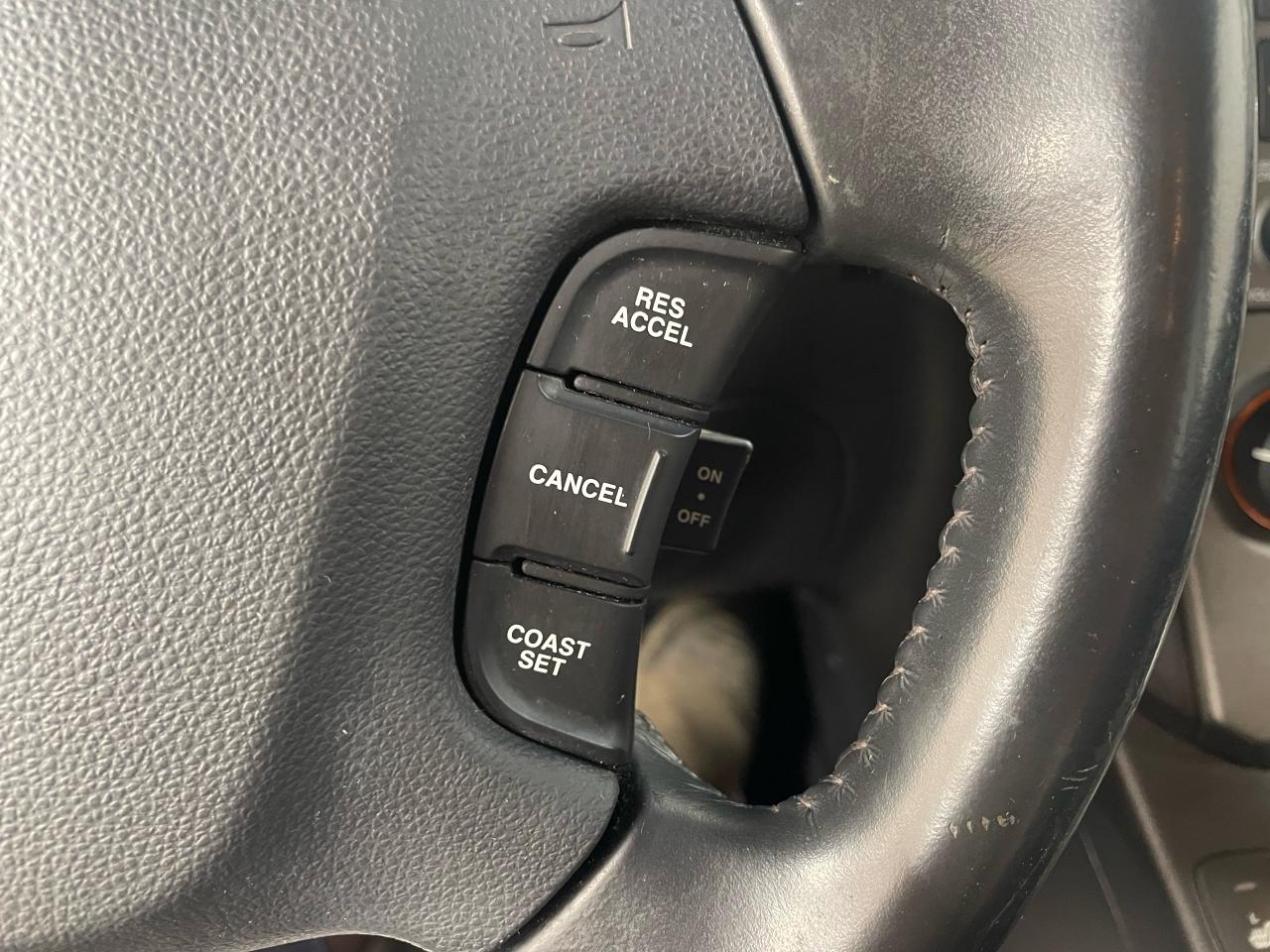 2008 Kia Rondo EX Photo36