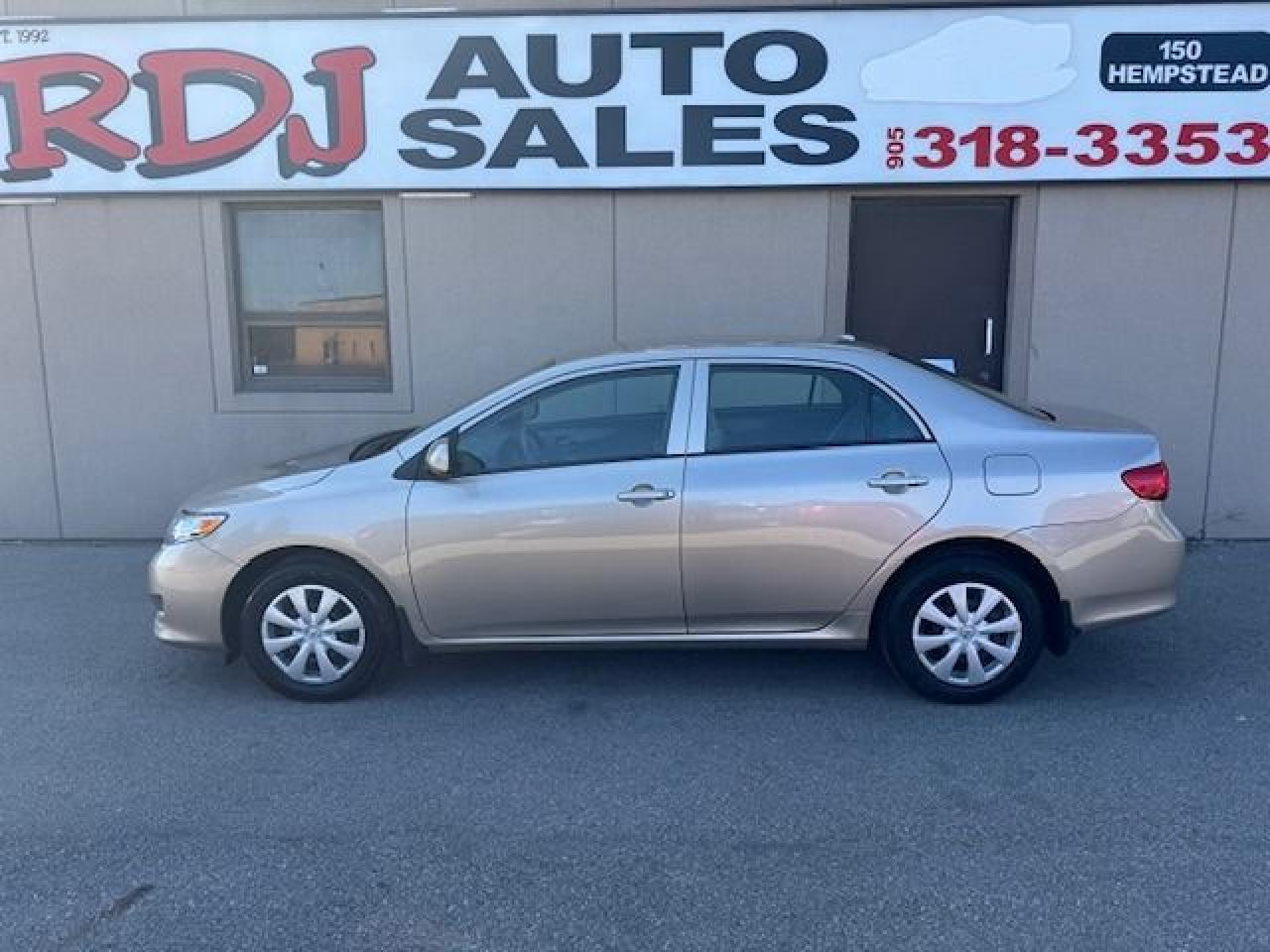 Used 2009 Toyota Corolla CE for sale in Hamilton, ON