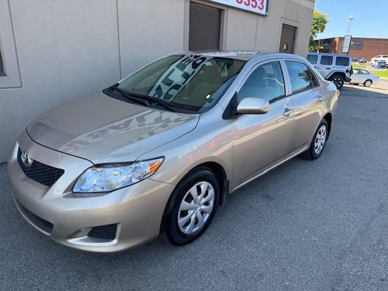 2009 Toyota Corolla CE Photo3