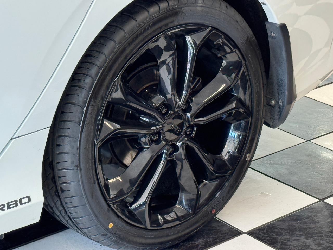 2016 Honda Civic Touring+New Tires+Brakes+Adaptive Cruise Photo53