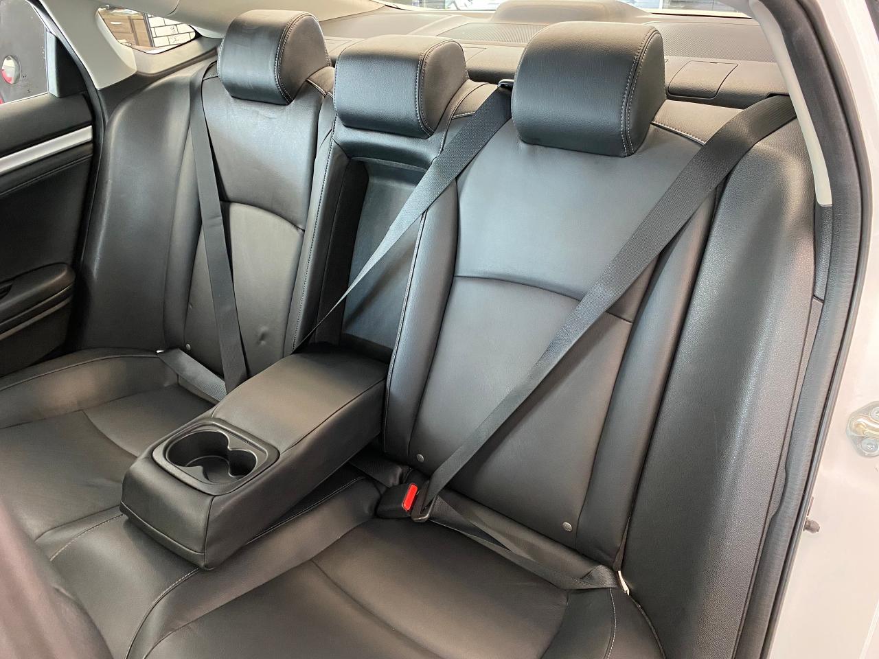 2016 Honda Civic Touring+New Tires+Brakes+Adaptive Cruise Photo87