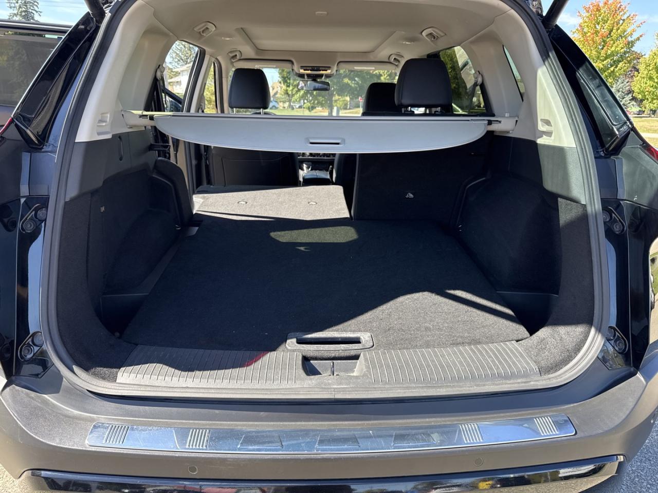 2023 Nissan Rogue SV AWD - Photo #14