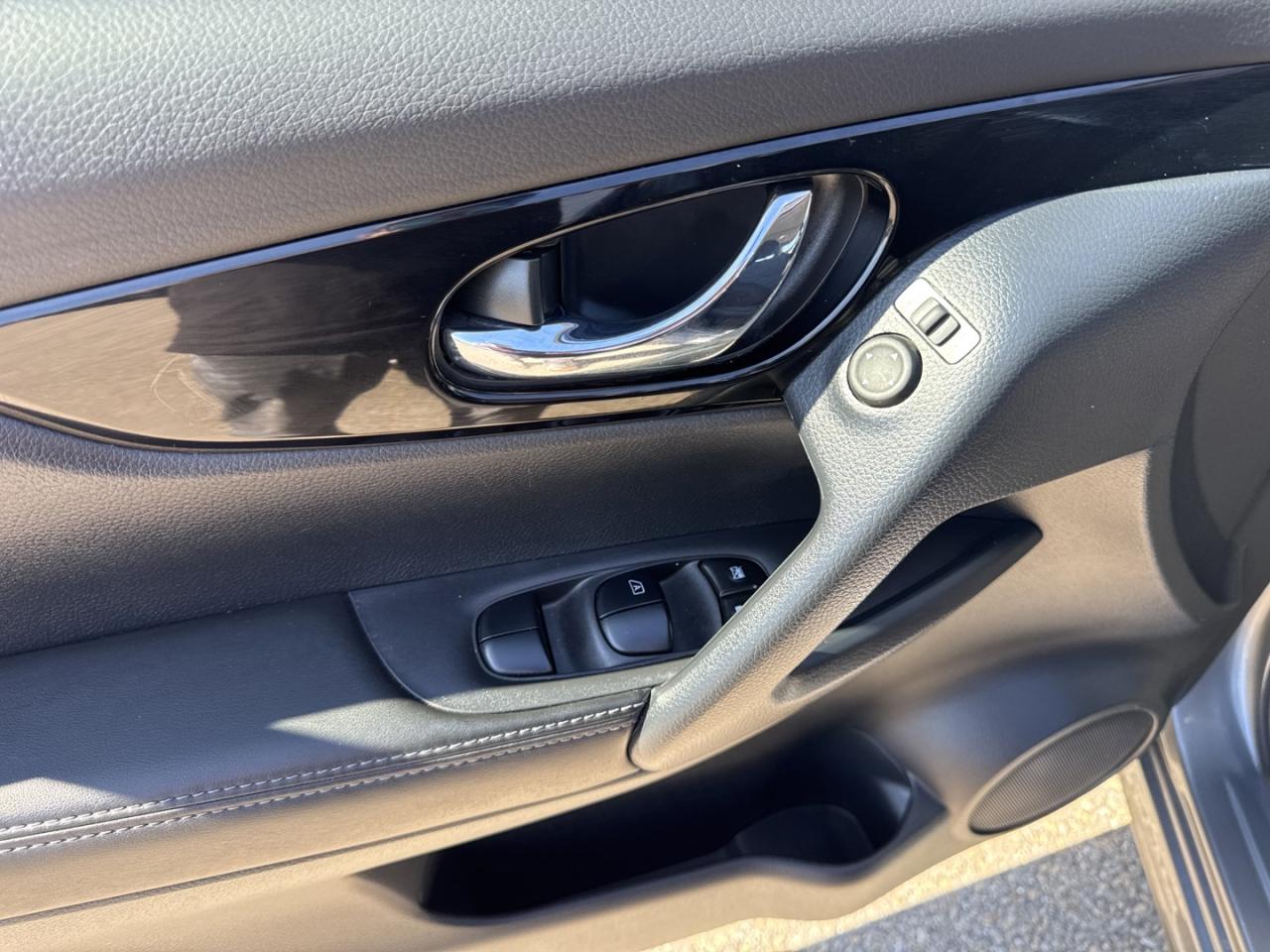 2023 Nissan Qashqai SV AWD Photo