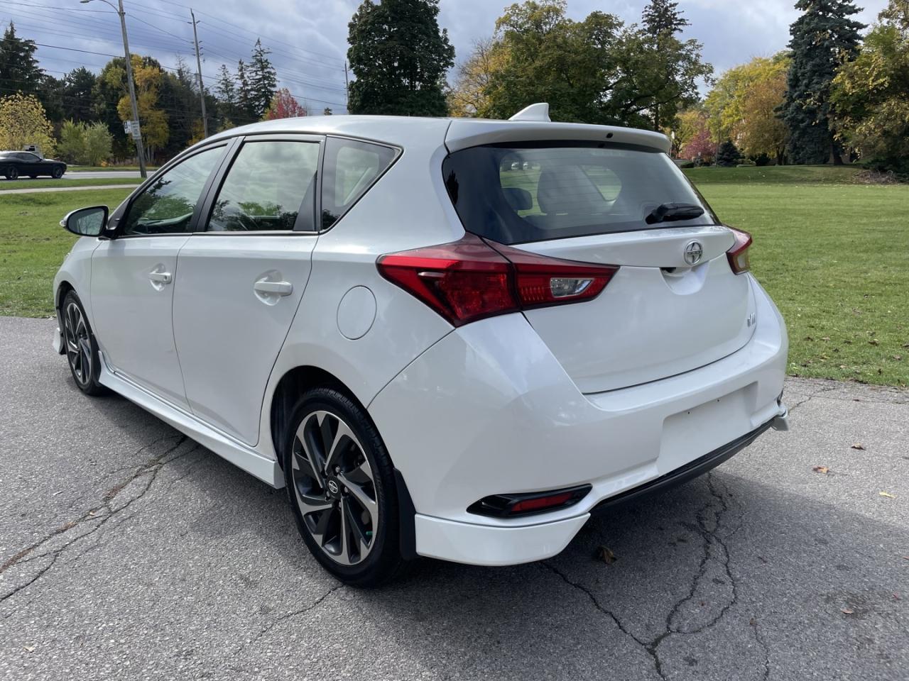 2016 Scion iM BASE - Photo #4