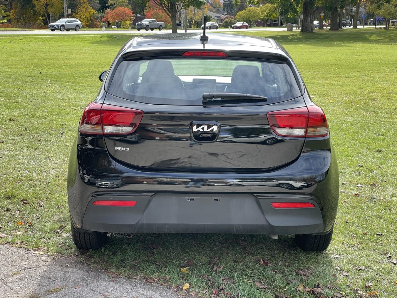 2022 Kia Rio5 LX Premium * ONE Owner / Accident Free - Photo #5