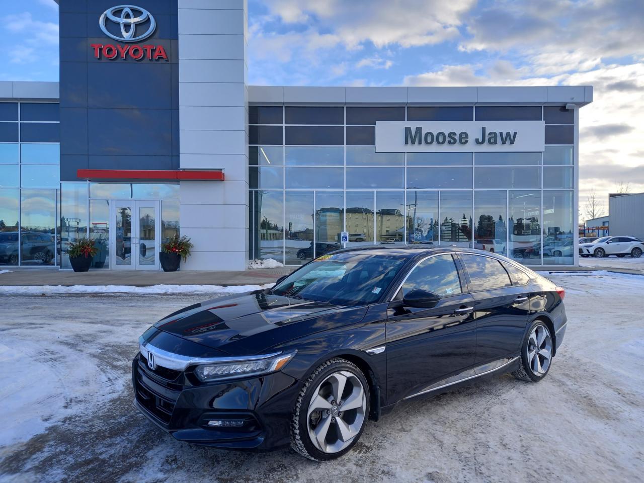 Local Trade  2018 Honda Accord Touring
Top-of-the-line luxury and performance. This 2018 Accord Touring offers premium features, advanced tech, and Hondas legendary reliability in a stylish sedan.

Accord Touring  Drive the best.