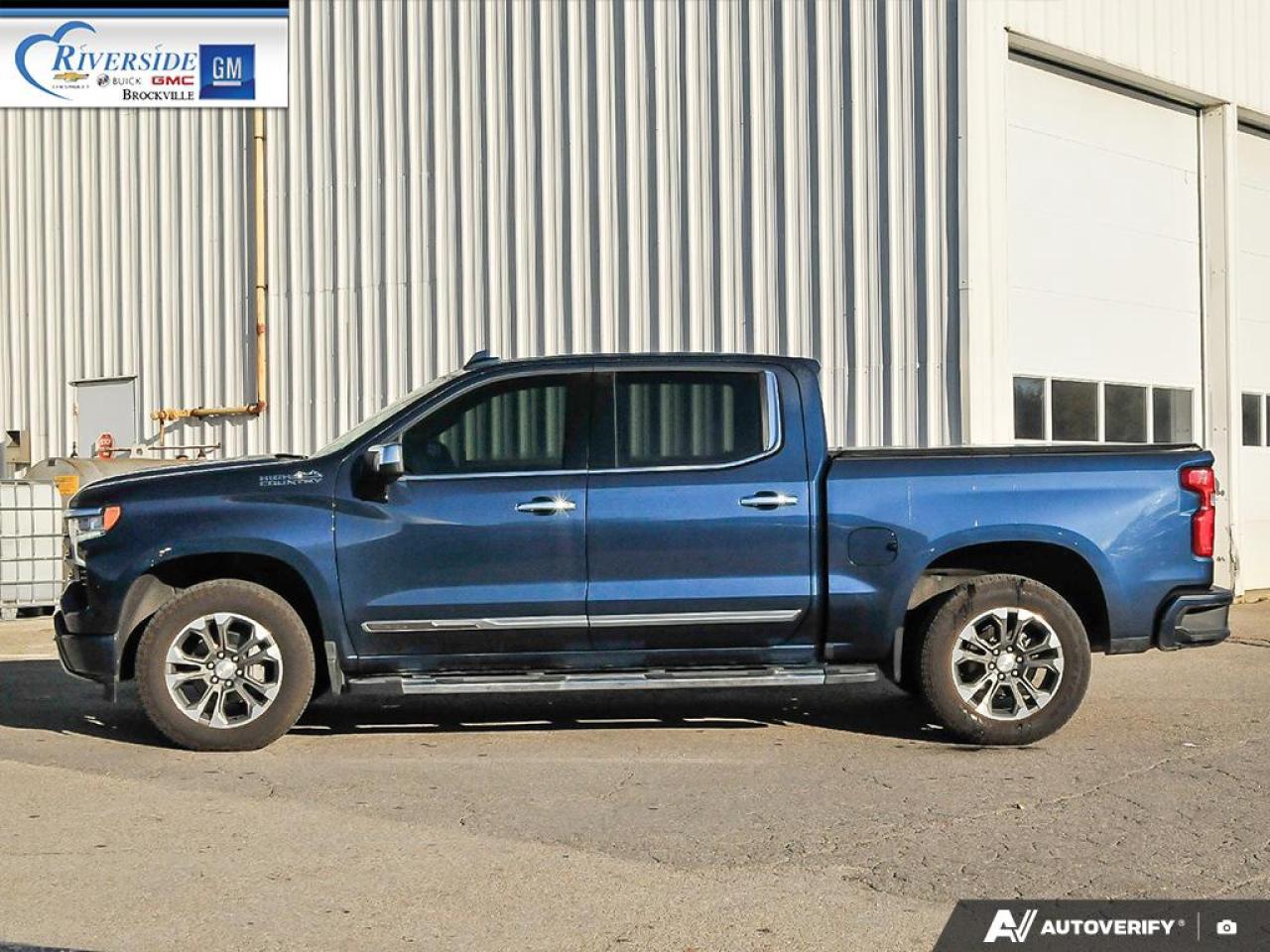 2022 Chevrolet Silverado 1500 High Country Photo2
