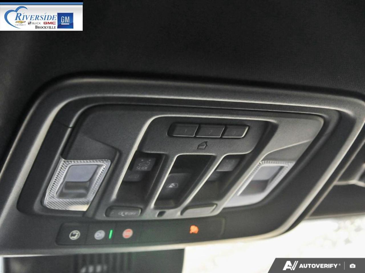 2022 Chevrolet Silverado 1500 High Country Photo