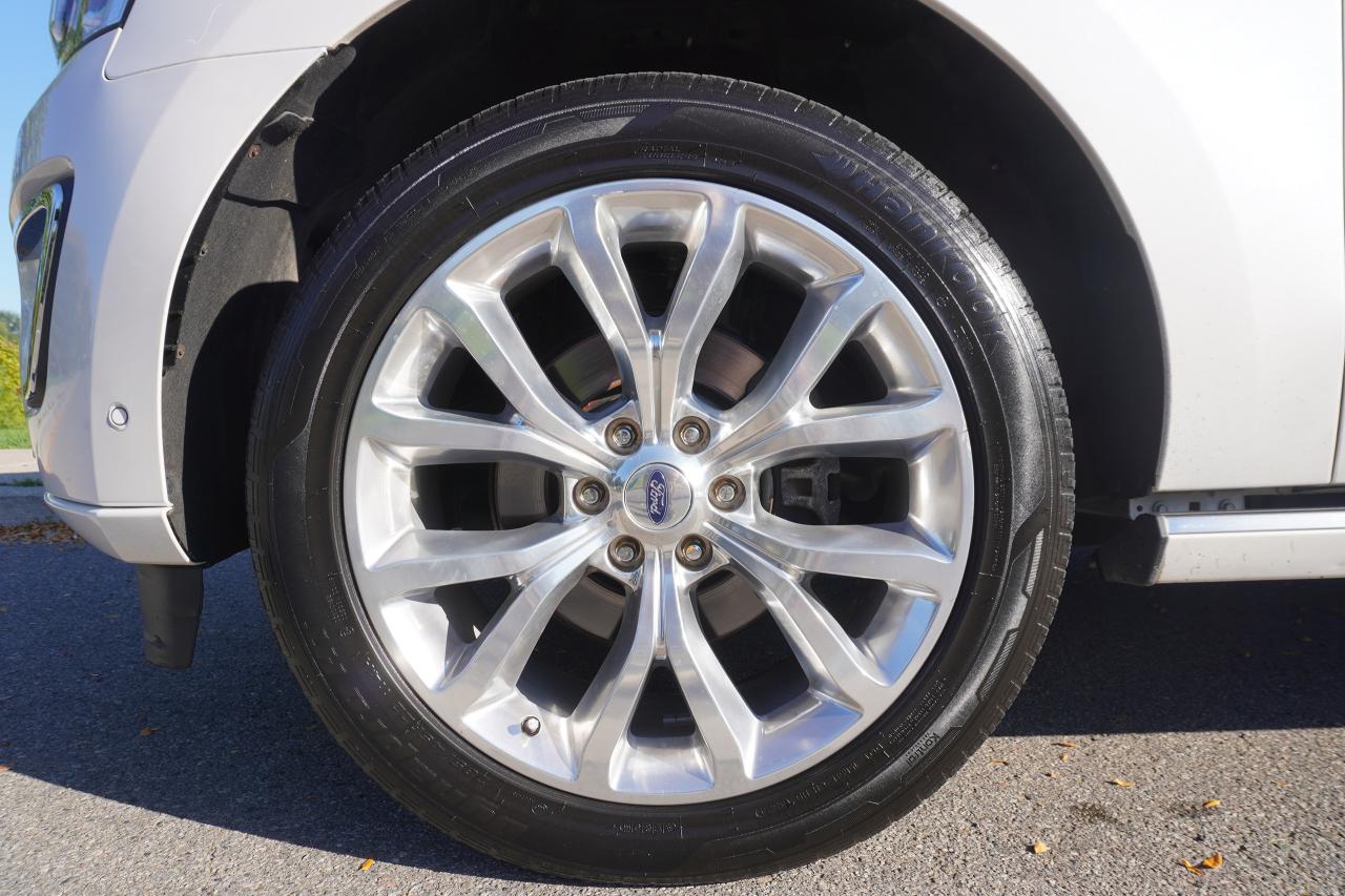 2018 Ford Expedition PLATINUM | 1 OWNER | NO ACCIDENTS| DEALER SERVICED Photo