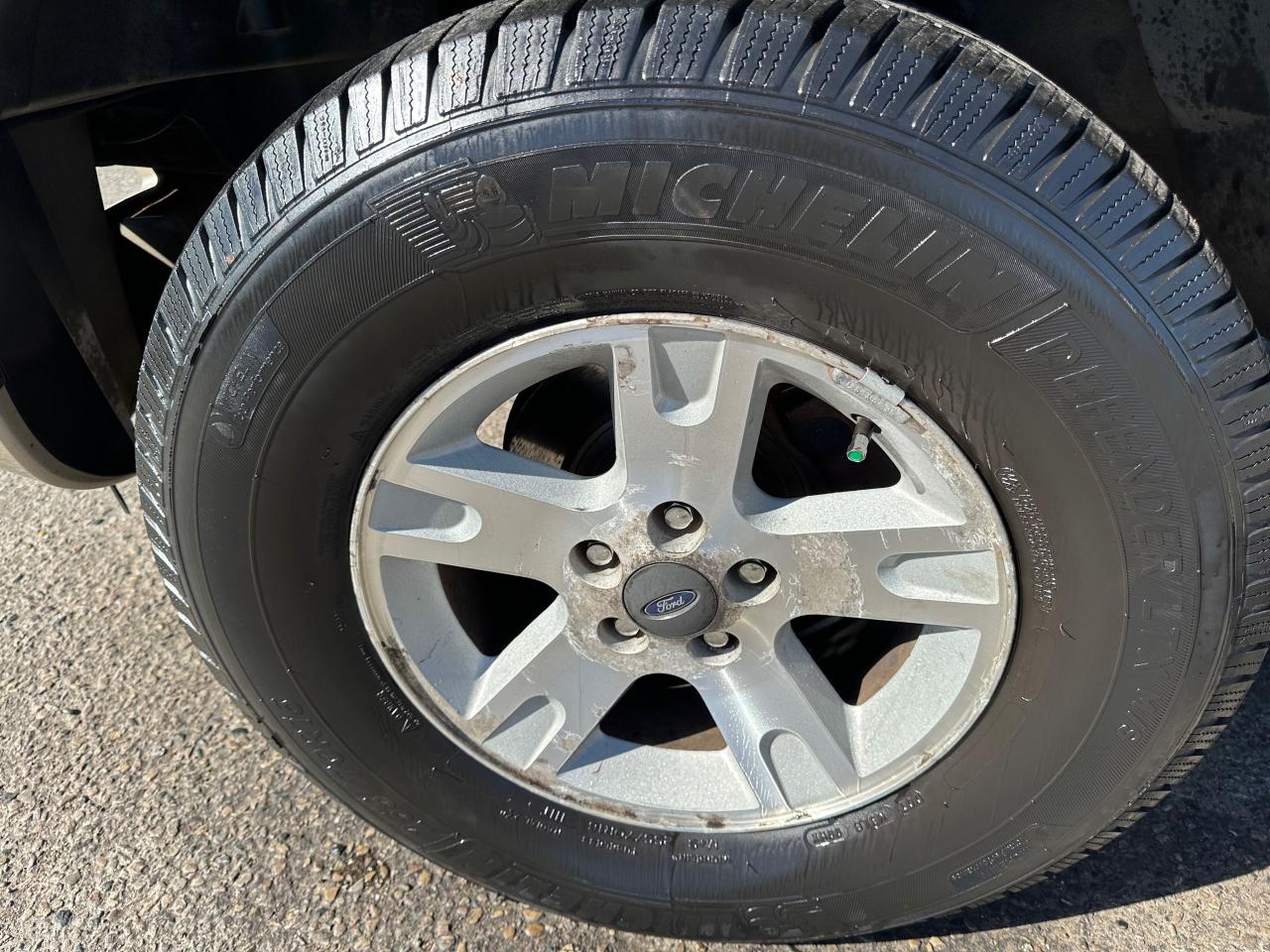 2005 Ford Explorer Sport Trac XLT, LEATHER, SUNROOF, LOW KMS, RUST FREE, MINT - Photo #15